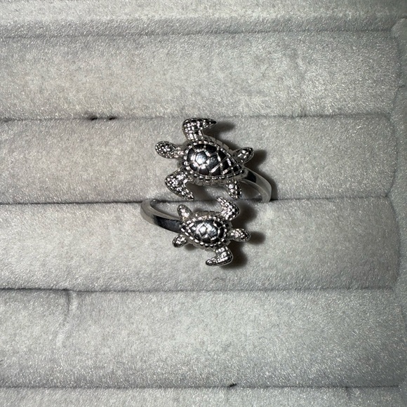 Turtle Ring - Picture 1 of 1